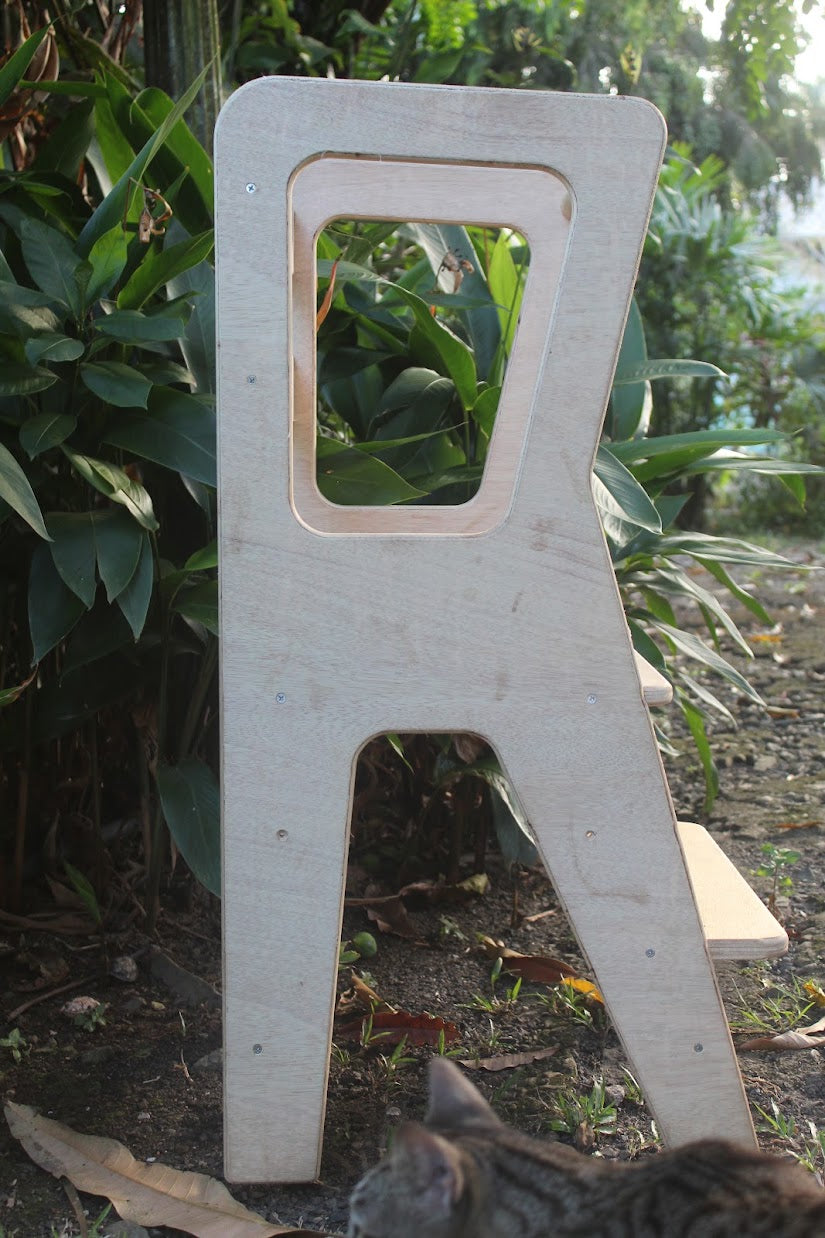 The R Shape Montessori Tower
